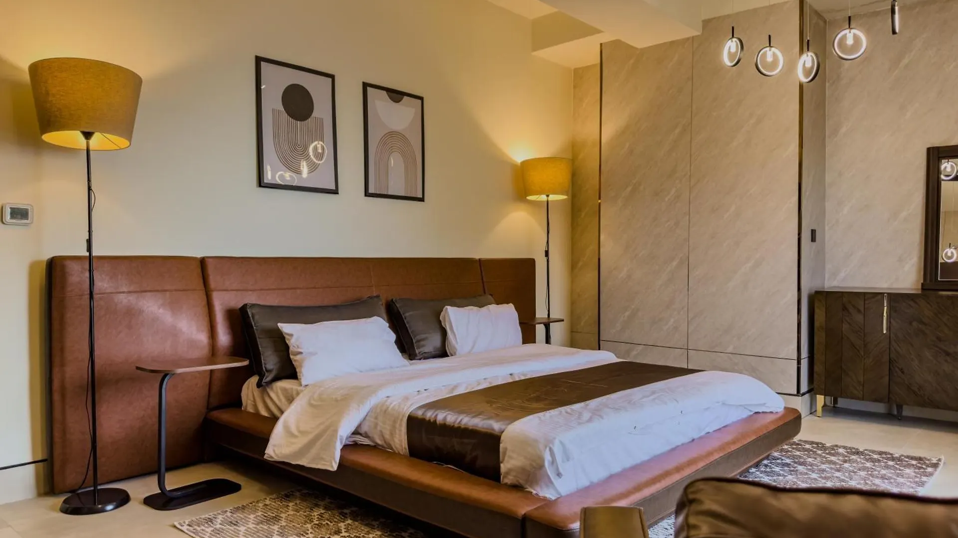 Chic 2Br Beachfront Residence At Amwaj 4 Dubai 0*,