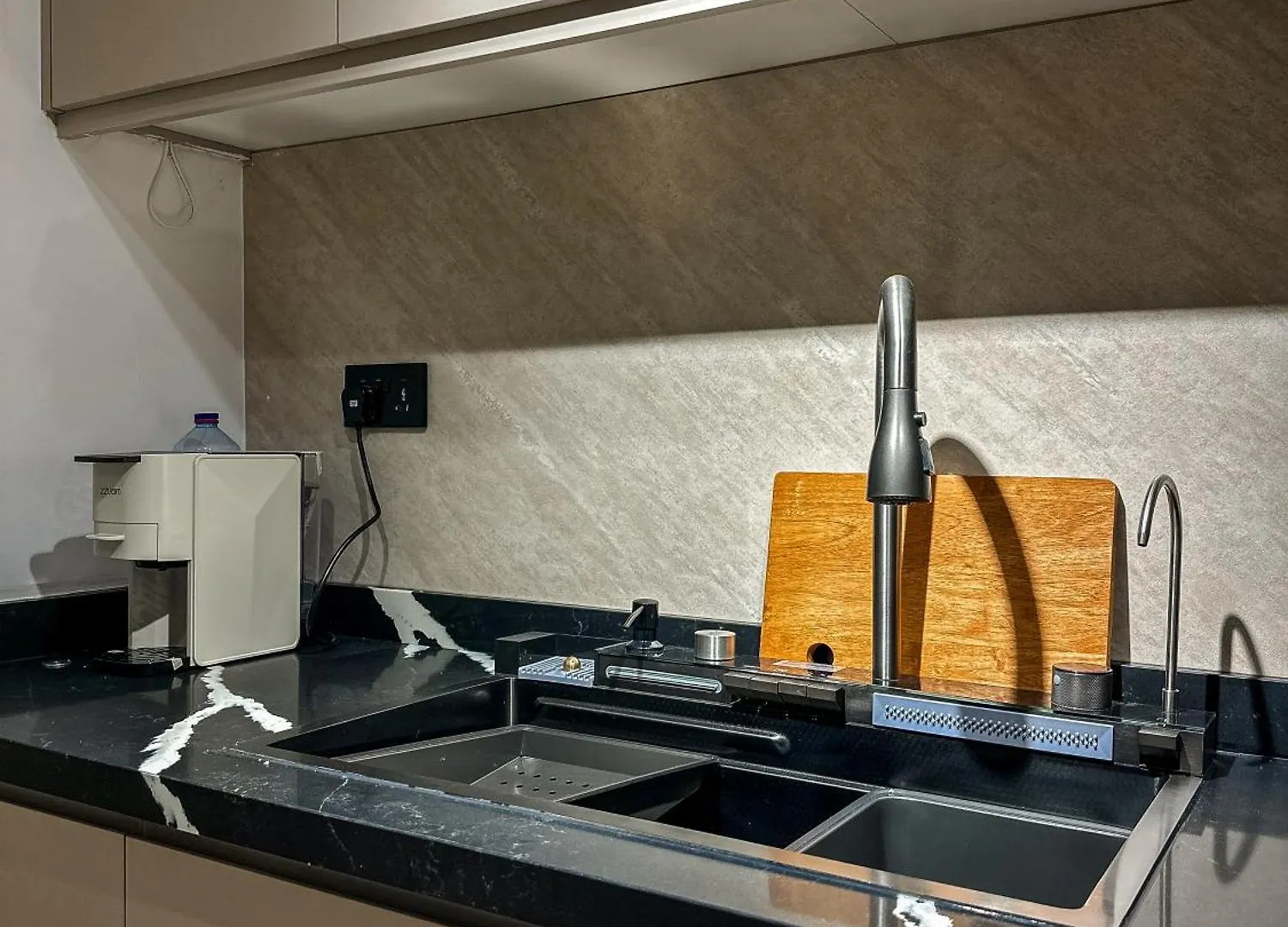 Chic 2Br Beachfront Residence At Amwaj 4 Dubai 0*,  United Arab Emirates